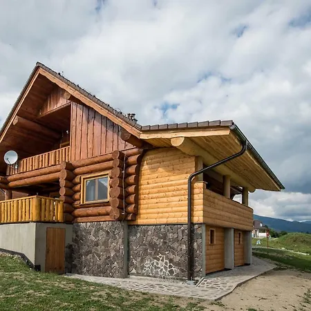 Zrub Pod Krivanom Orman Evi *